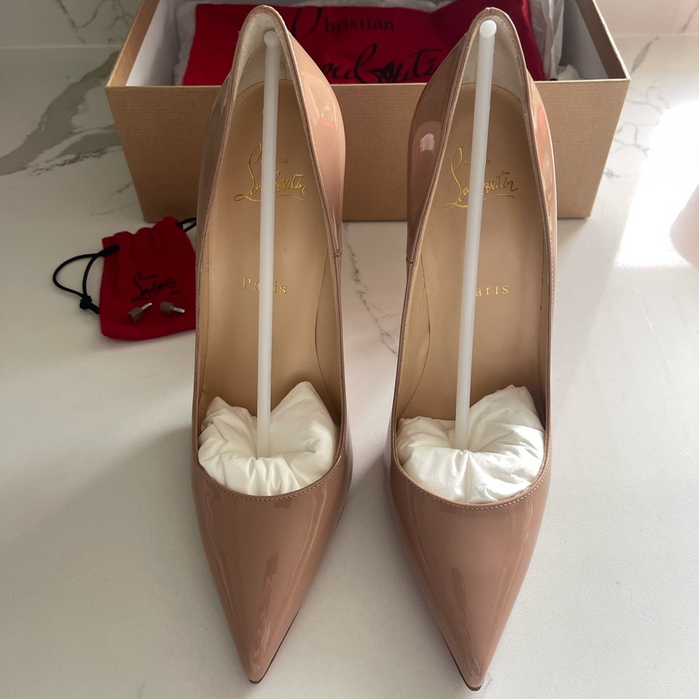 CHRISTIAN LOUBOUTIN SO KATE 38.5 120 MM NUDE NEW IN BOX